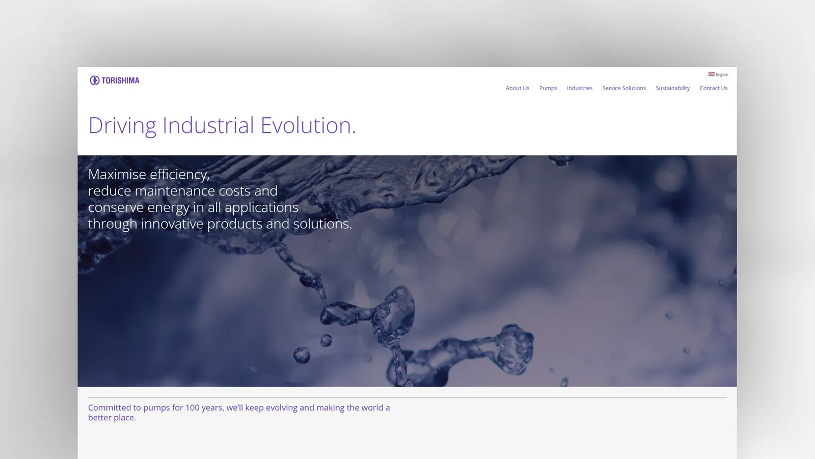 Home de la web europea de Torishima: «Driving Industrial Evolution» sobre una imagen de agua en movimiento